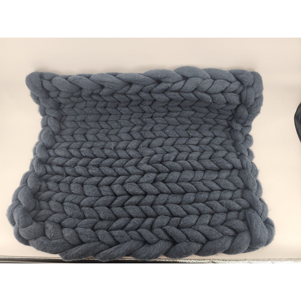 Chunky Hand Knit Braided Throw Blanket Slate Blue Giant‎ Yarn 30x24